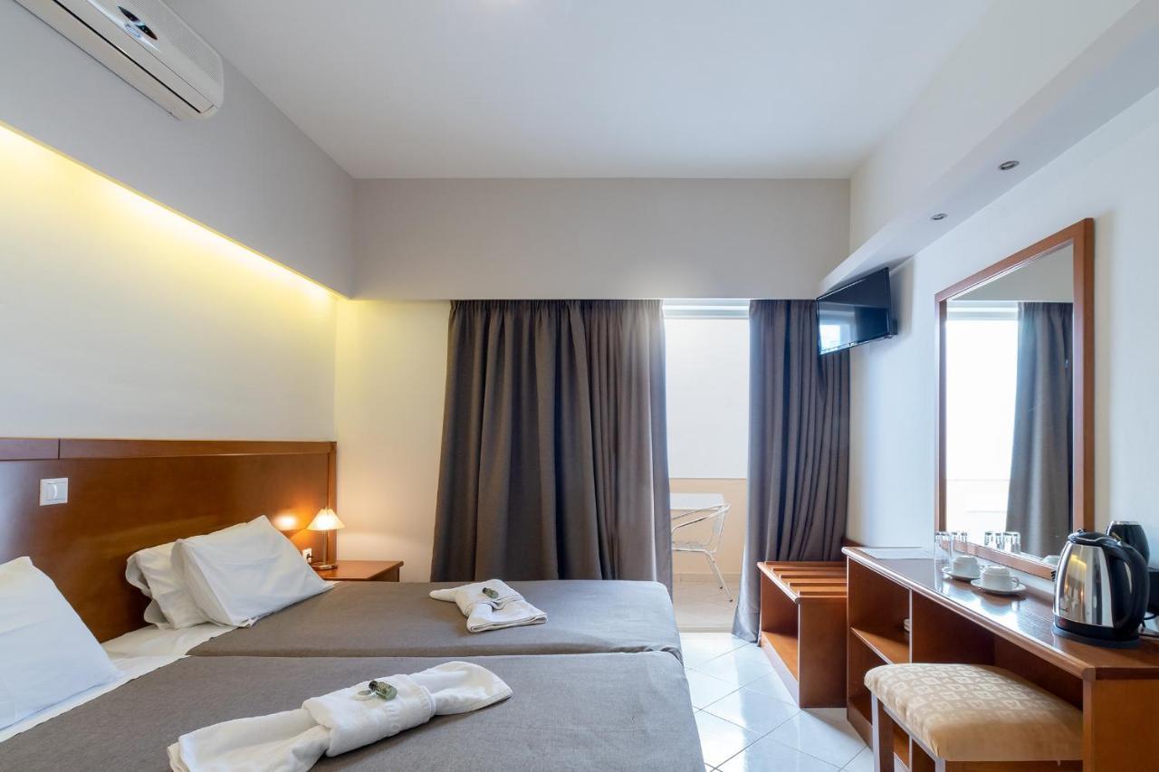 Hiona Holiday Hotel Palekastro Eksteriør billede